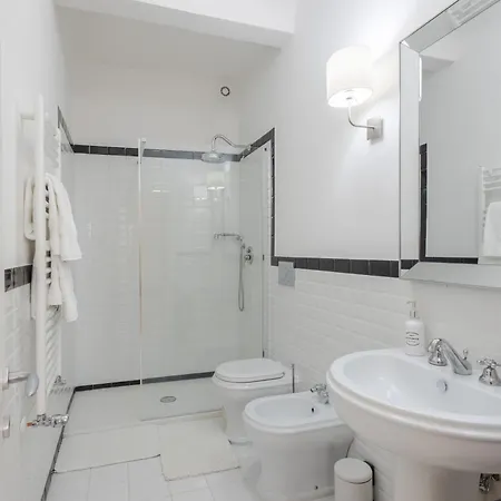Belle Donne Apartment *